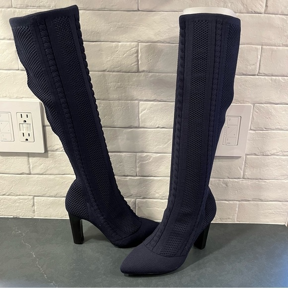Charles by Charles David sz 5 David navy cable knit tall pull on sock boots - Picture 4 of 15
